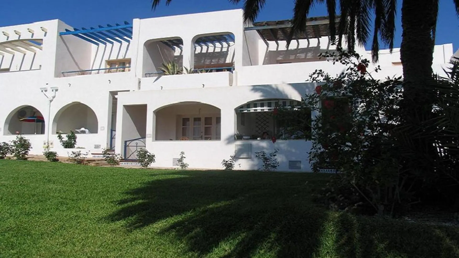 Impressive Apartment In Ground Floor With Terrace Of 2 Rooms, A A And Pool 3 Playas de Vera